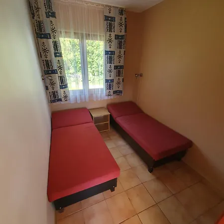 Domek letniskowy Letniskowe Zacisze W Cetniewie