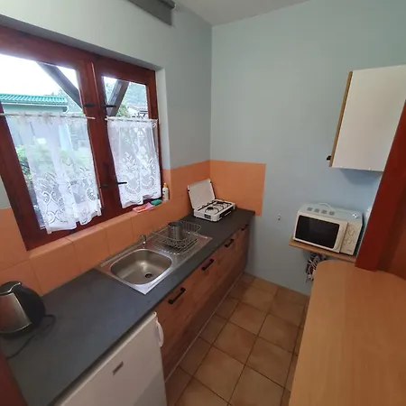 Letniskowe Zacisze W Cetniewie