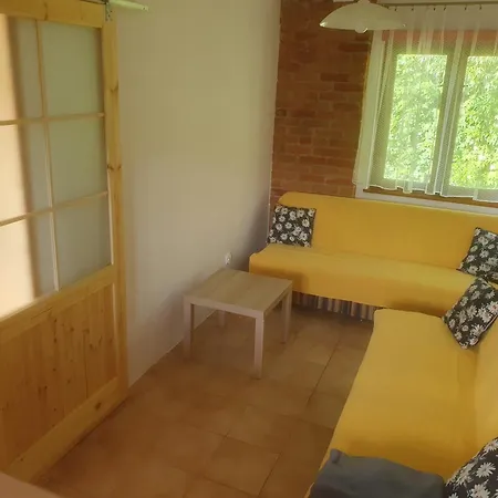 Letniskowe Zacisze W Cetniewie Lodge
