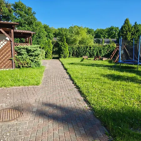 Letniskowe Zacisze W Cetniewie Chata Władysławowo